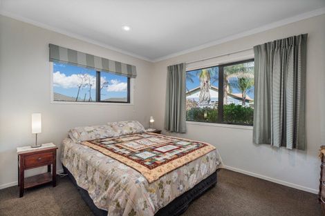 Photo of property in 38 Kupe Drive, Whitianga, 3510