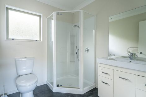 Photo of property in 14 Gifford Grove, Churton Park, Wellington, 6037