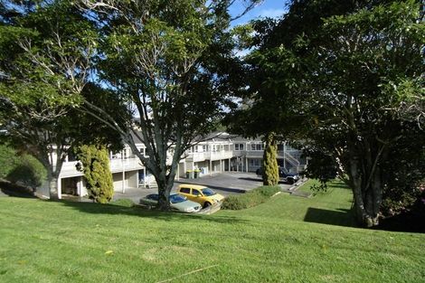 Photo of property in 170c Queen Street, Northcote Point, Auckland, 0627