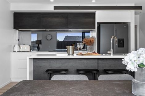 Photo of property in 31 Crossley Avenue, Woodend, 7610