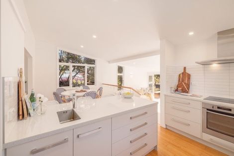 Photo of property in 79a Port Hills Road, Heathcote Valley, Christchurch, 8022