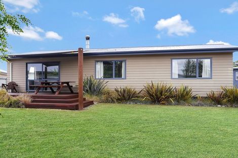 Photo of property in 68 Rhoboro Road, Twizel, 7901