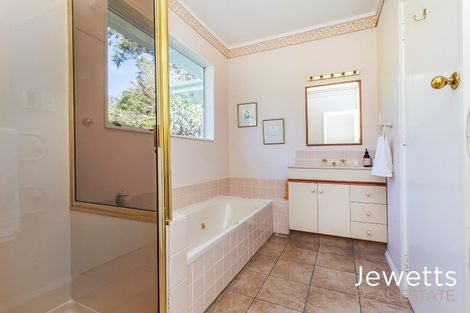 Photo of property in 19 Duthie Street, Karori, Wellington, 6012