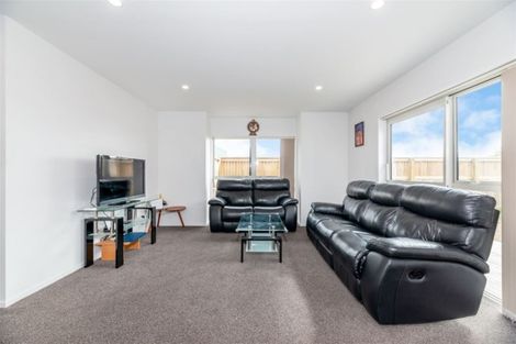 Photo of property in 3 Toutouwai Lane, Favona, Auckland, 2024