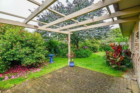 Photo of property in 46 Blackwood Drive, Wattle Downs, Auckland, 2103