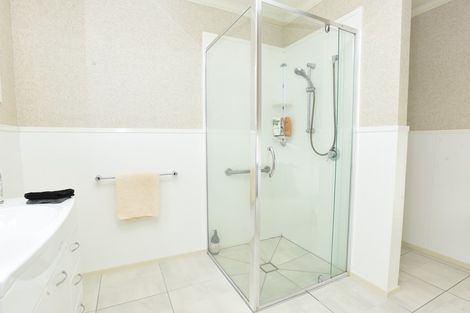 Photo of property in 3 Daley Place, Winton, 9720