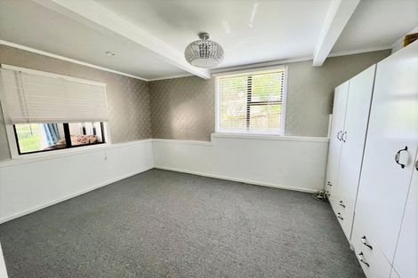 Photo of property in 36 Ennis Avenue, Pakuranga Heights, Auckland, 2010