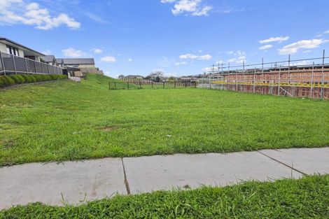 Photo of property in 17 Ridge Drive, Omokoroa, 3114