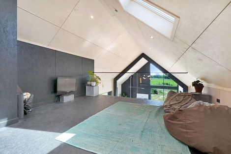 Photo of property in 82 Queens Avenue, Waikuku Beach, 7402