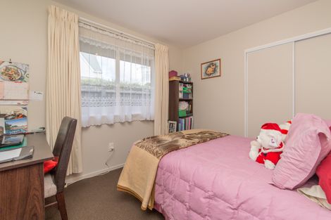 Photo of property in 2/59 Brodie Street, Ilam, Christchurch, 8041