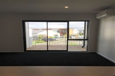 Photo of property in 105 Bomb Point Drive, Hobsonville, Auckland, 0616