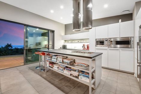 Photo of property in 102 West Road, Kaukapakapa, 0873