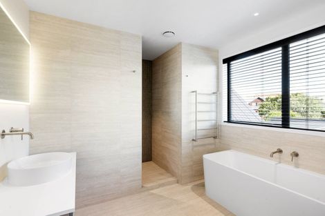 Photo of property in 9 Arcus Street, St Andrews, Hamilton, 3200