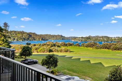 Photo of property in 22 Catalina Bay Drive, Hobsonville, Auckland, 0616