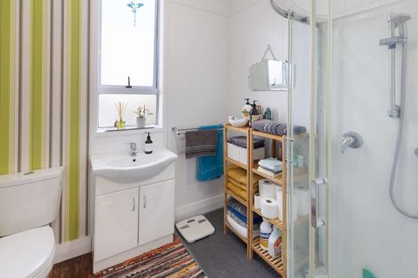 Photo of property in 119 Weraroa Road, Waverley, 4510