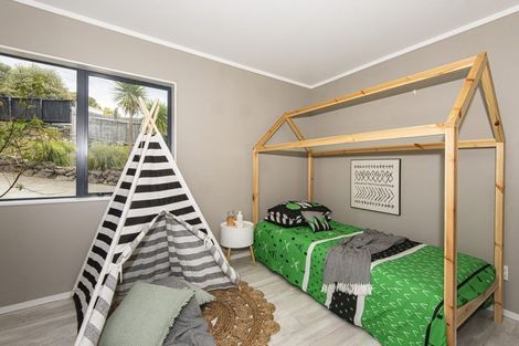 Photo of property in 52 Onerahi Road, Onerahi, Whangarei, 0110