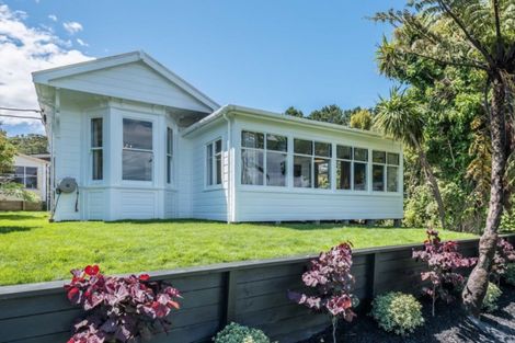 Photo of property in 75 Ironside Road, Johnsonville, Wellington, 6037