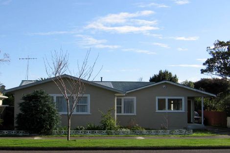 Photo of property in 73 Long Melford Road, Awapuni, Palmerston North, 4412