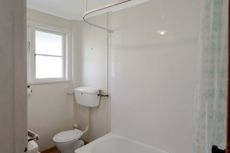 Photo of property in 17 Fisk Street, Naenae, Lower Hutt, 5011