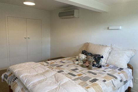 Photo of property in 1/30 Jellicoe Road, Murrays Bay, Auckland, 0630