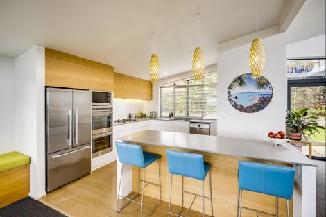 Photo of property in 13 Havelock Road, Hospital Hill, Napier, 4110