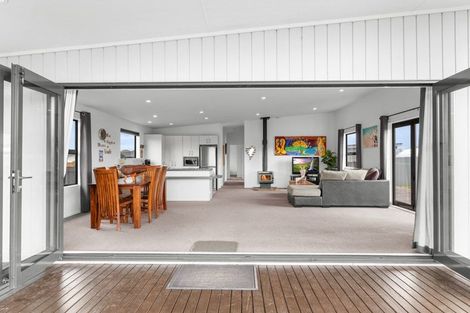 Photo of property in 1 Spinifex Road, Mangawhai Heads, Mangawhai, 0505