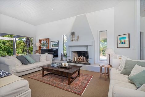 Photo of property in 899e Purangi Road, Cooks Beach, Whitianga, 3591