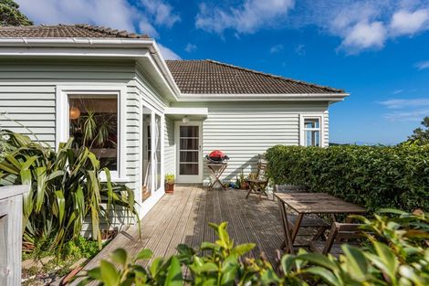 Photo of property in 27 Hudson Street, Island Bay, Wellington, 6023