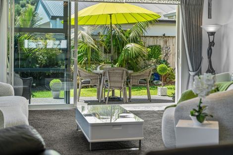 Photo of property in 22 Saint Pauls Drive, Brookfield, Tauranga, 3110