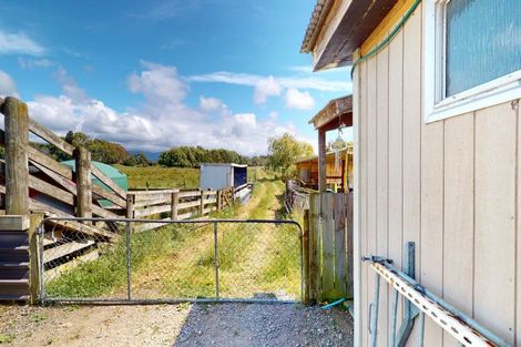 Photo of property in 49 Hokio Sand Road, Hokio Beach, Levin, 5571