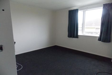 Photo of property in 130 Arahura Crescent, Waitangirua, Porirua, 5024