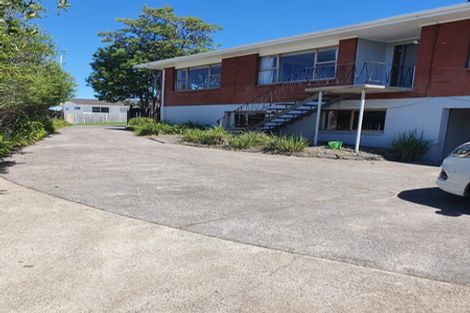 Photo of property in 78 Sycamore Drive, Sunnynook, Auckland, 0620