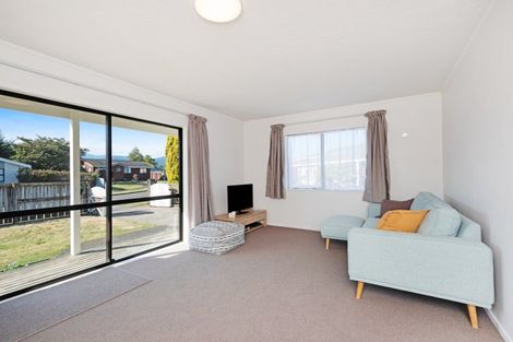 Photo of property in 4 Broadbelt Grove, Levin, 5510