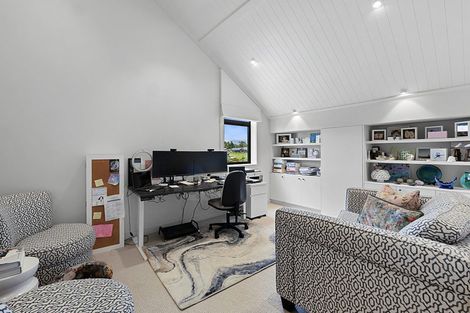 Photo of property in 366 Frankley Road, Ferndale, New Plymouth, 4310