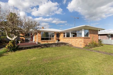 Photo of property in 84 Shakespeare Street, Leamington, Cambridge, 3432