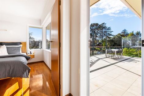 Photo of property in 113 Tiroroa Avenue, Te Atatu South, Auckland, 0610