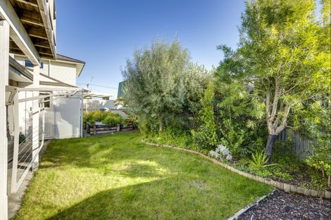 Photo of property in 3/30 Meeanee Quay, Westshore, Napier, 4110