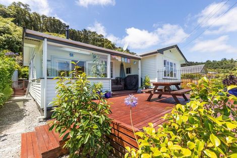 Photo of property in 115 Marsden Road, Greymouth, 7805