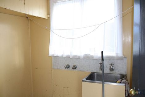 Photo of property in 5 Lansdowne Crescent, Lansdowne, Masterton, 5810