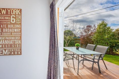 Photo of property in 11 Jellicoe Street, Waipukurau, 4200