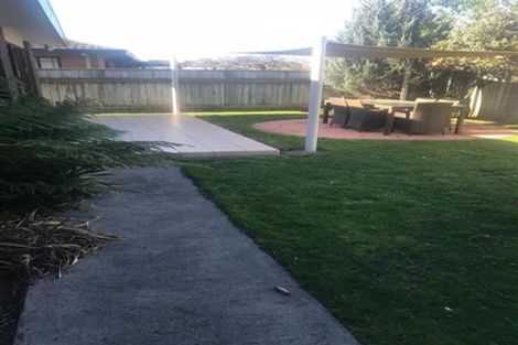 Photo of property in 13 Knightsbridge Place, Taradale, Napier, 4112