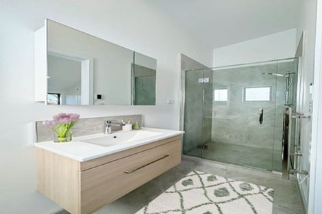 Photo of property in 10/323 Riverside Drive, Waterloo, Lower Hutt, 5011