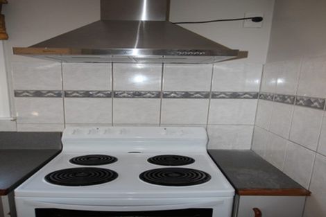 Photo of property in 3 Kent Crescent, Awapuni, Palmerston North, 4412