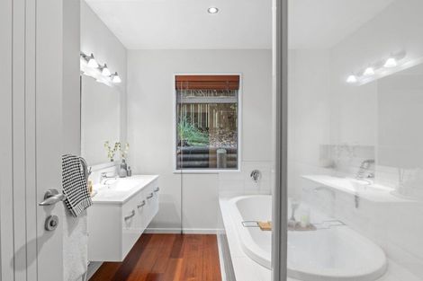 Photo of property in 98 Holliss Avenue, Cashmere, Christchurch, 8022