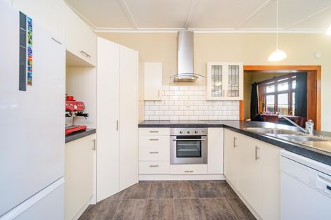 Photo of property in 44 Church Street, Awapuni, Palmerston North, 4412