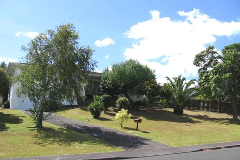 Photo of property in 5 Laurina Road, Sunnynook, Auckland, 0620