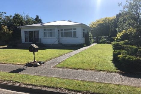 Photo of property in 6 Erskine Street, Tuatapere, 9620