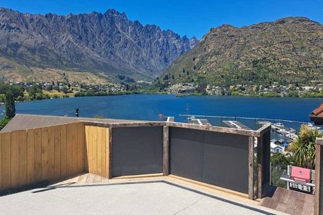 Photo of property in 15a Marina Drive, Frankton, Queenstown, 9300