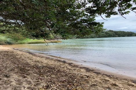 Photo of property in 420 Matakawau Road, Awhitu, Waiuku, 2684