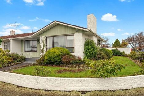 Photo of property in 2/158 Maidstone Road, Avonhead, Christchurch, 8042
